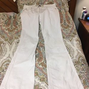 perfect white jeans !